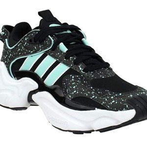 adidas Womens Magmur Runner Lace Up Sneakers Shoes Casual SIZE 8.5 NWOB